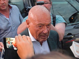 ТБИЛИСИ.ГРУЗИЯ ВЫГНАЛИ ПОЗНЕРА .В ДЕНЬ РОЖДЕНИЯ.