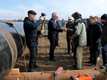 КРЫМ. С ВОДОЙ СРОКИ СРЫВАЮТСЯ.НО БУДЕТ.