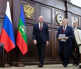 Черкесск.КЧР. Главой избран Темрезов. На 20-ку пошёл!