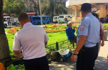 РОСТОВ.Палаткам предложена жизнь сообща.