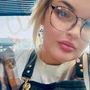 1367d9_a7411a5dba054441a5f16a5c7ad584e9~mv2 (1).jpeg