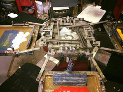 38872763_1500416200104545_31110765259784