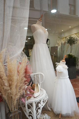 Showroom _ AJL Mariage à Cambrai 3.JPG