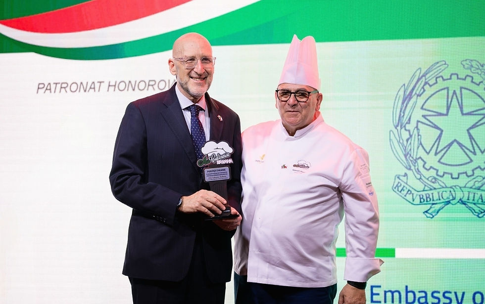 Luca Franchetti Pardo ambasador Włoch wraz z Giancarlo Russo.