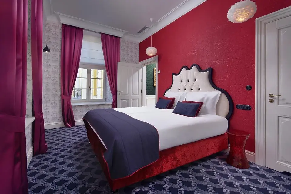 Pokój hotelowy (Quadrille Hotel)