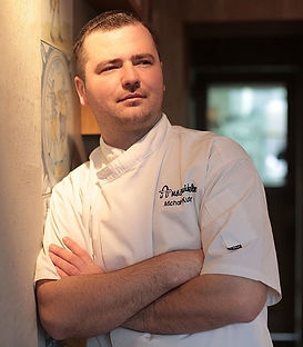 SZEF KUCHNI MATEUSZ SZPYTMA.jpg