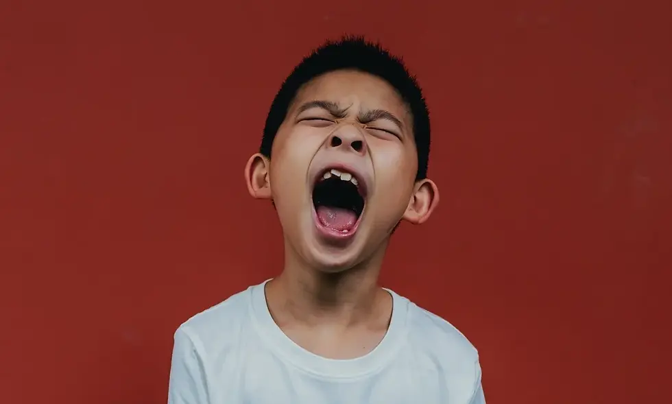 enfant qui crie