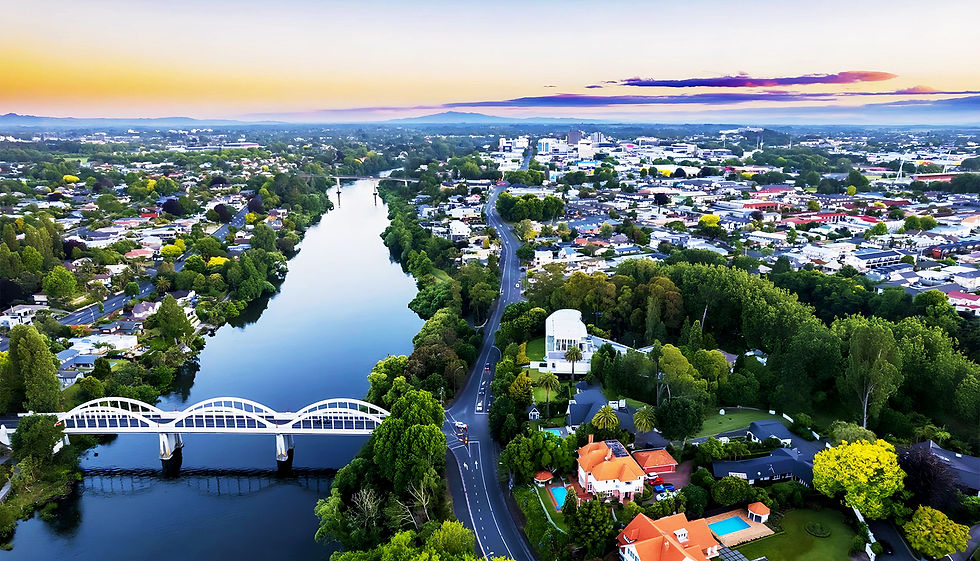 Overview image of Hamilton, New Zealand including the Fairfield Bridge over Waikato River