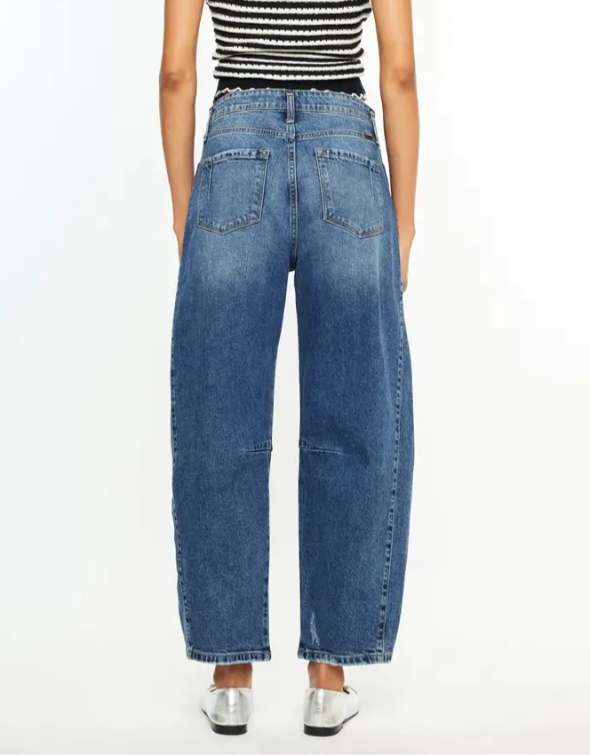 Thumbnail: Low Slung Horseshoe Fit - Jeans