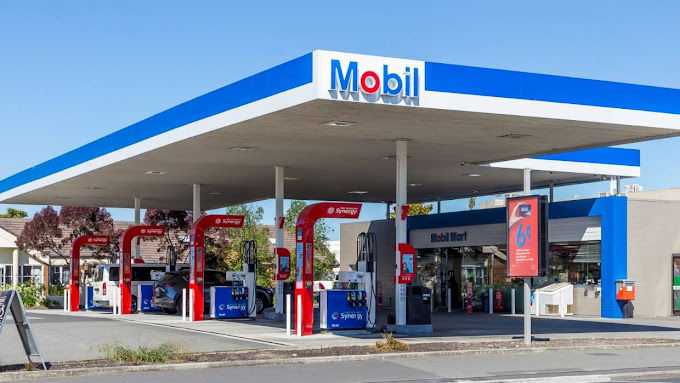 Mobil Garage.jpg