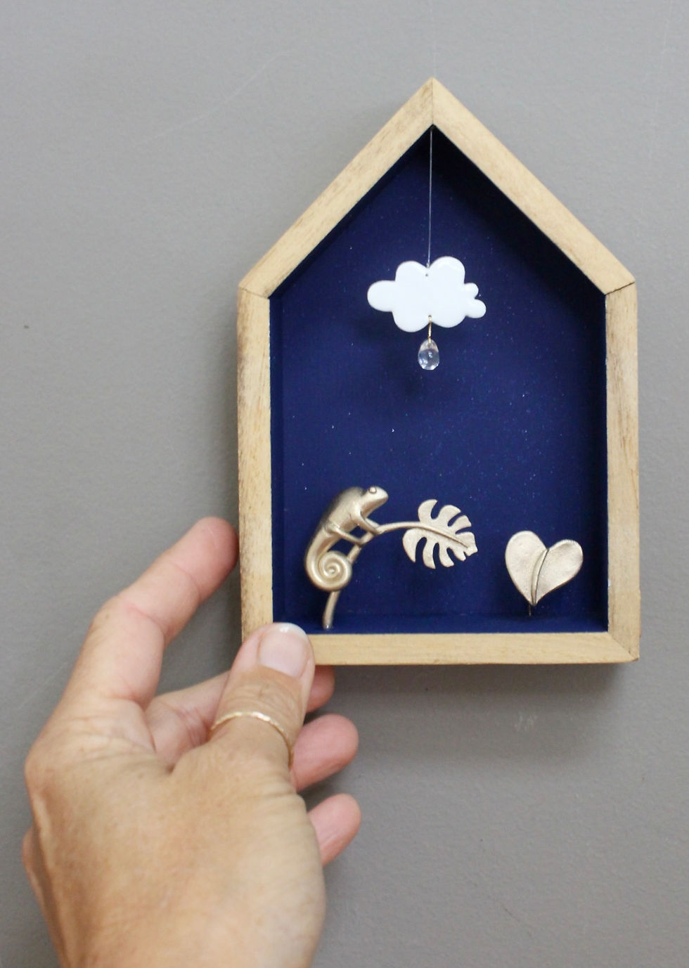 Miniature : Endormi sous la pluie #11