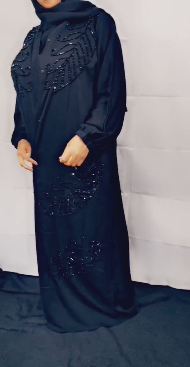 Thumbnail: Chic and Casual Black