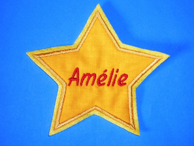 Miniaturbild: Applikation - Stern mit Name in Wunschfarbe