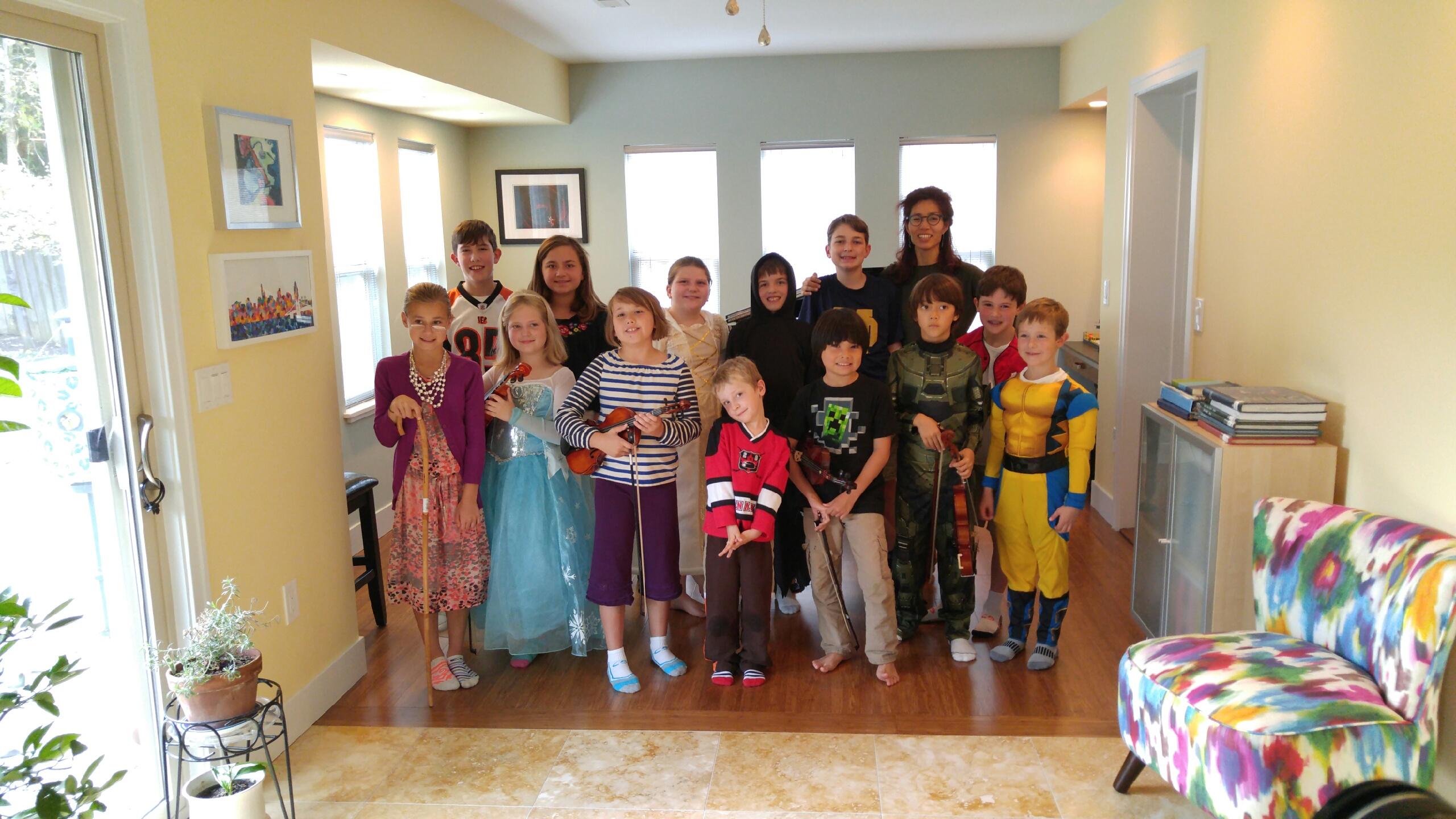 photos - group halloween