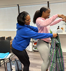 Doula leading childbirth education session