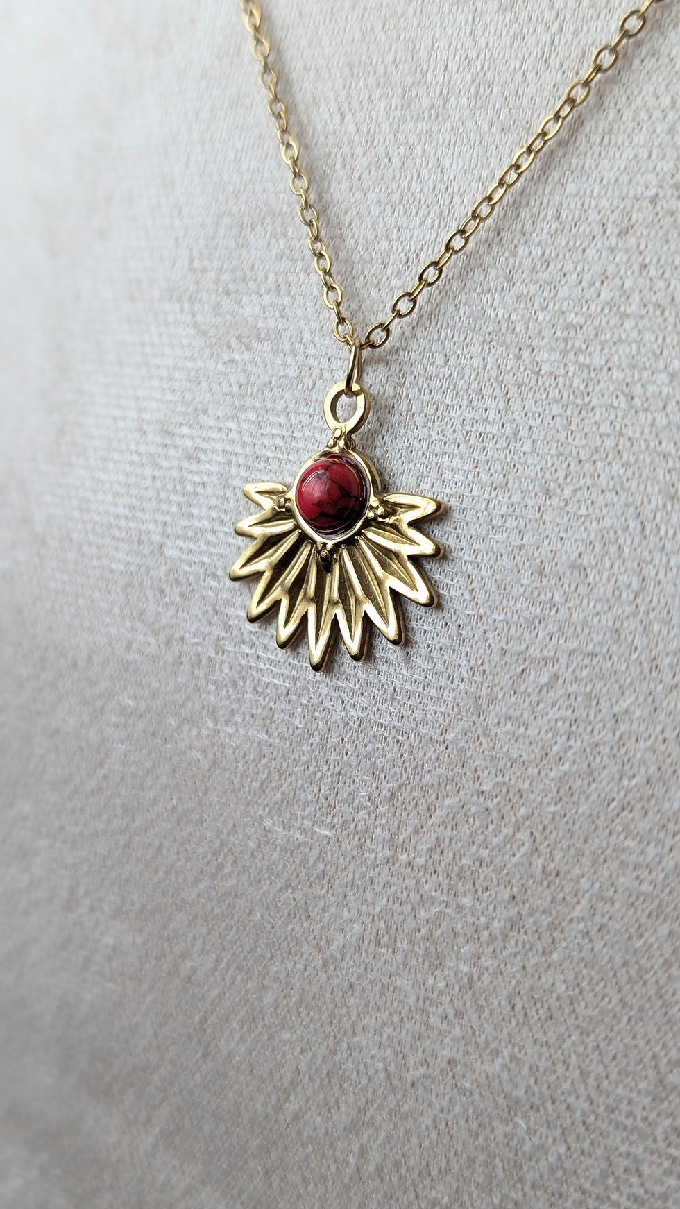 Miniature : Collier "Soleil Levant"