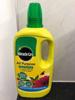Miracle-Gro Liquid Plant Food