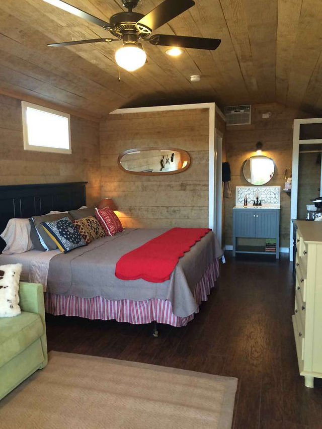 Live Oak Lodge
