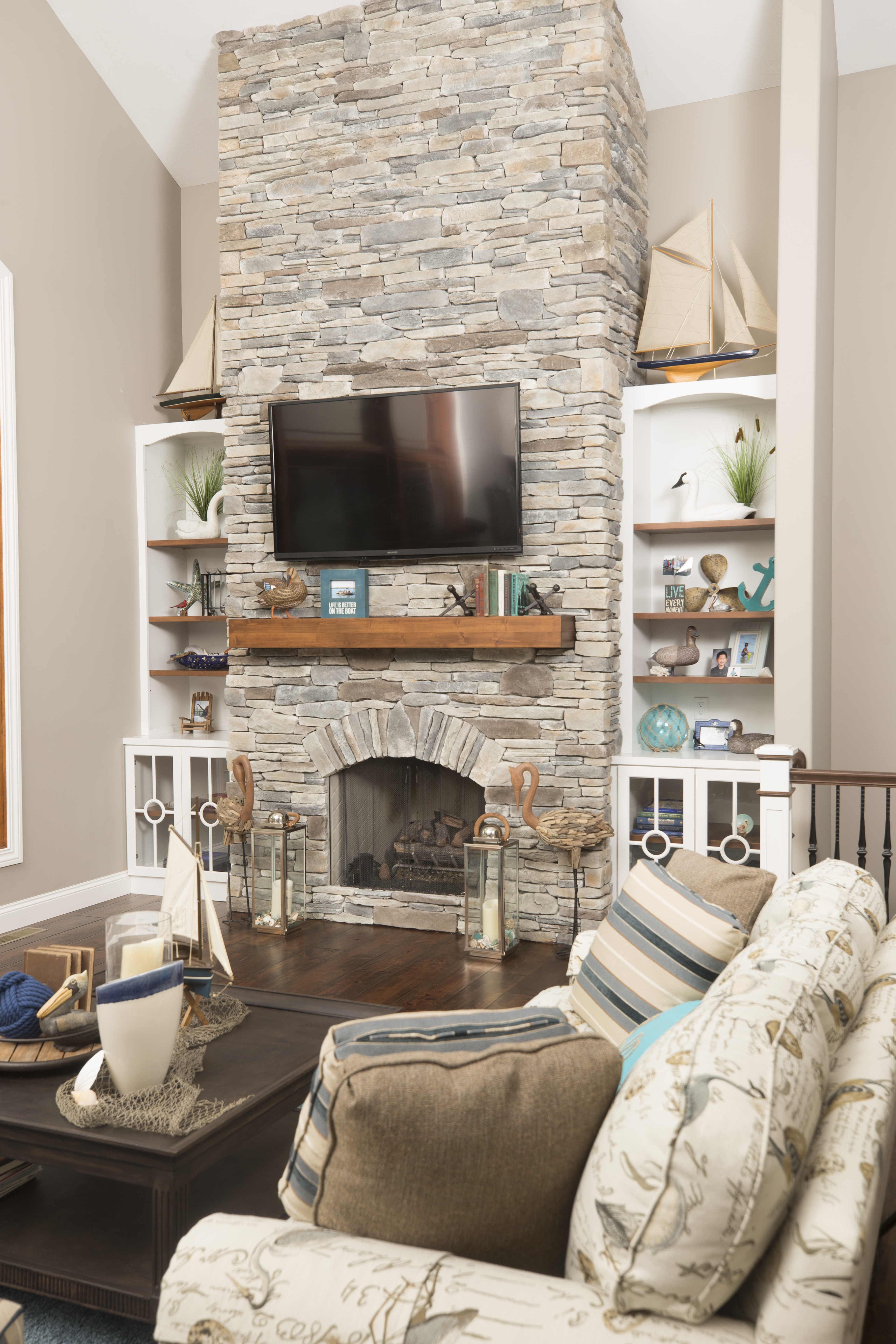Fireplace wall