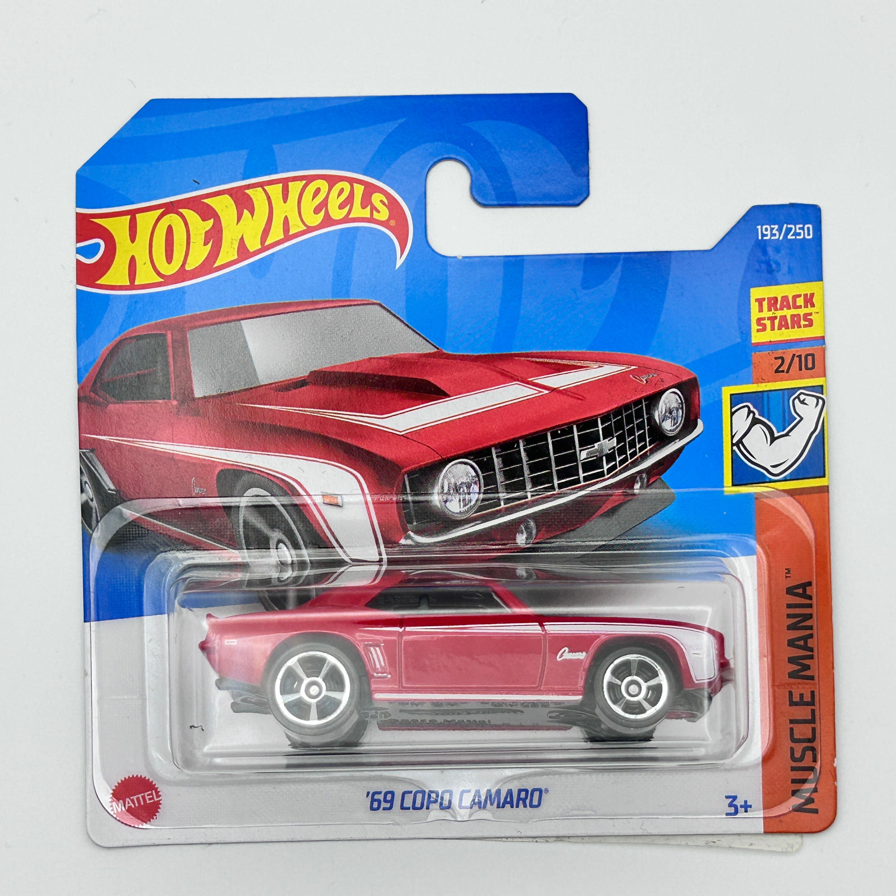 Hot Wheels 69 Copo Camaro 1:64 Diecast car