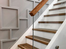 decoritive-trim-on-stairs.jpg