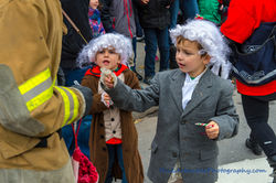 Help Santa Toy Parade 2016 11 19  101