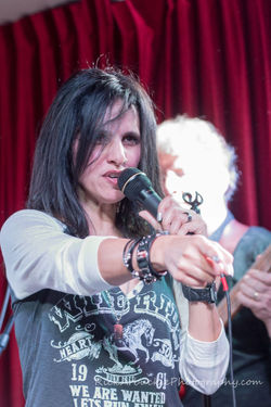 Alex Ryder - Bier Markt07.jpg