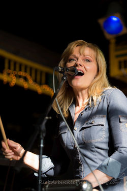 Leslie Rohonczy Band - Rainbow Bistro 07