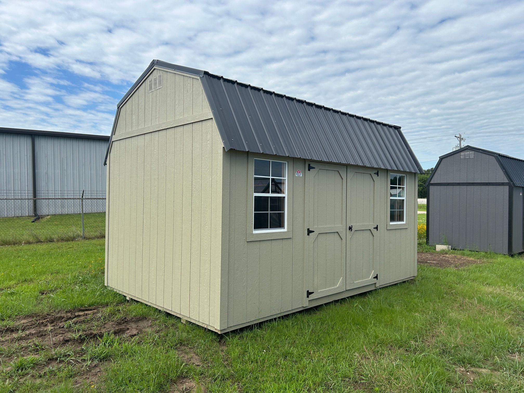 Side Lofted Barn 10x16