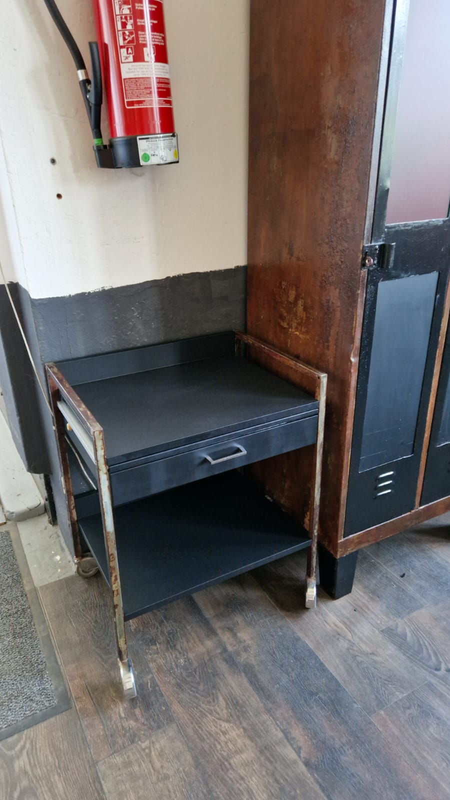 Miniaturbild: Vintage Rollwagen Beistelltisch Original 70er Jahre