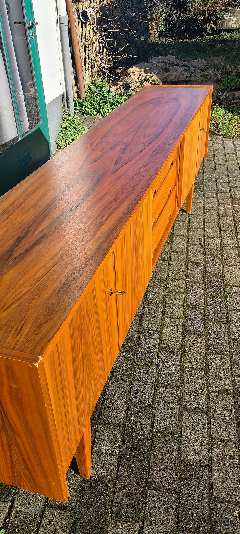 Miniaturbild: ANGEBOT - - - Vintage Sideboard 60er Jahre Nussbaum