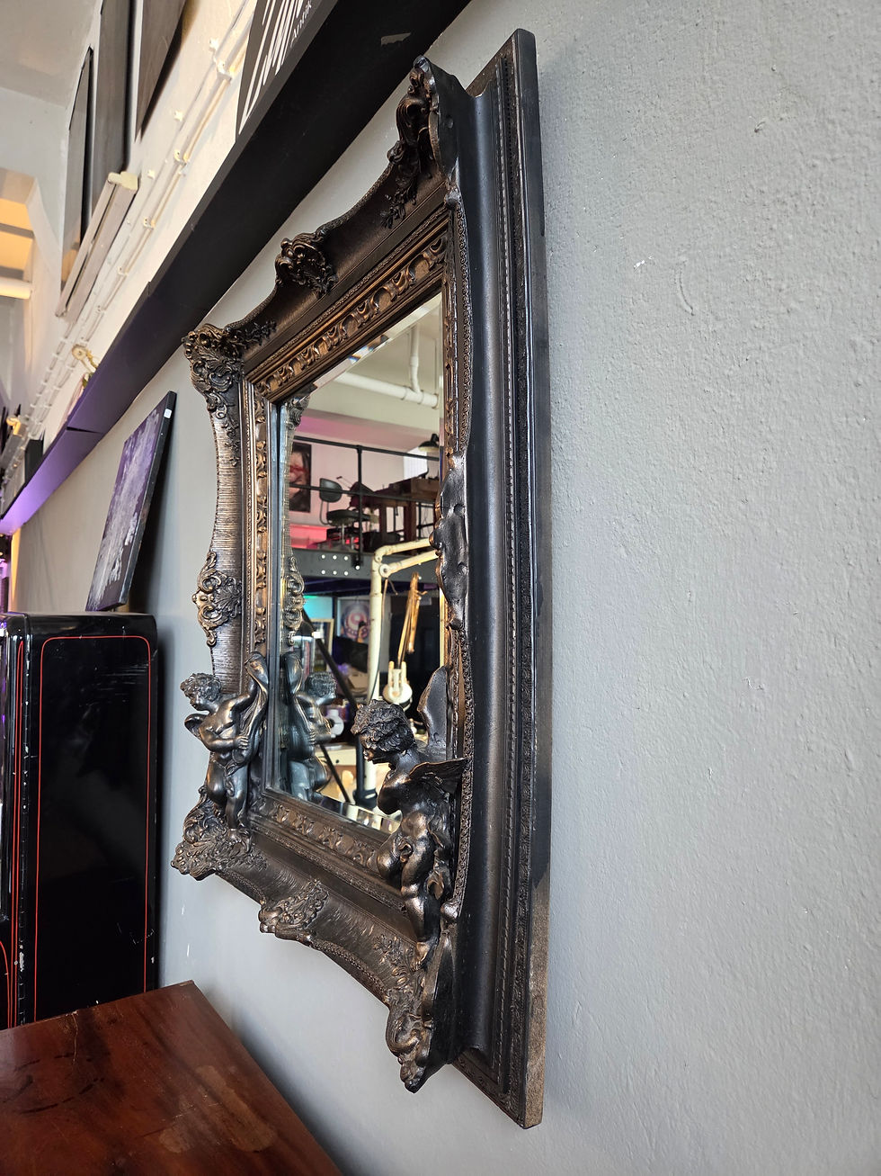 Miniaturbild: Spiegel im antiken Barock-Stil mit Engeln + Facettenschliff