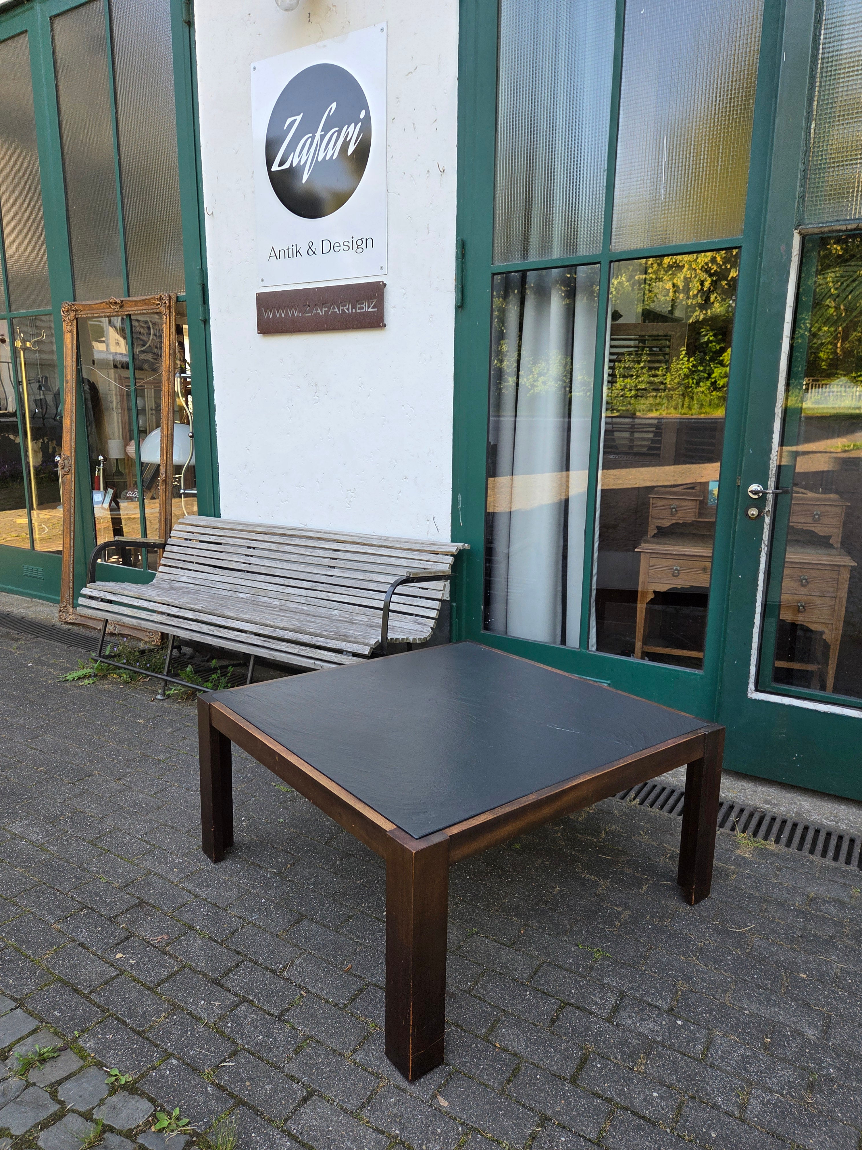 70er Jahre Couchtisch Mahagoni Schieferplatte