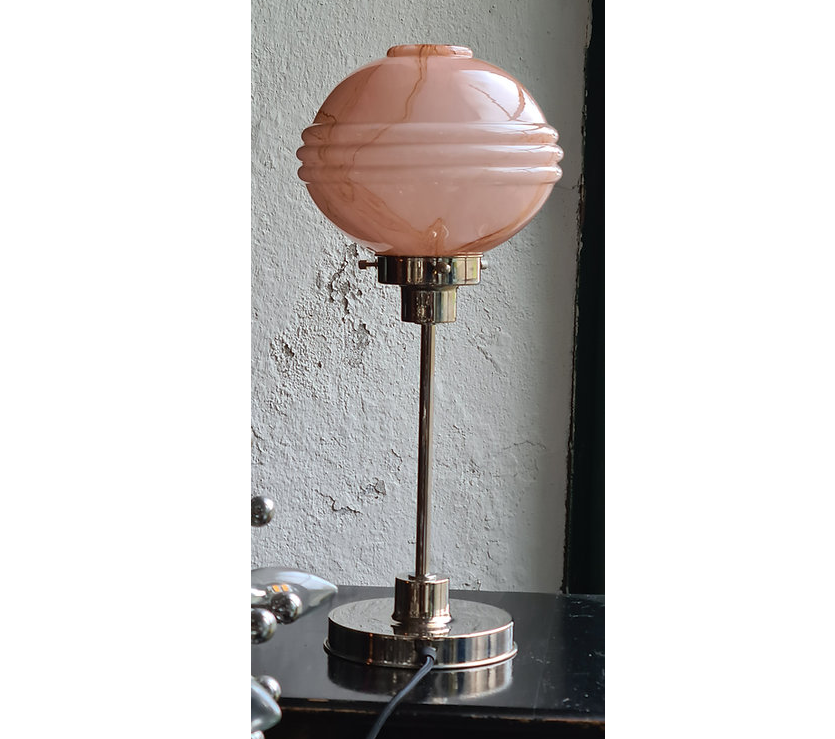 Art Deco Lampenschirm rose`Tischlampe vernickelt