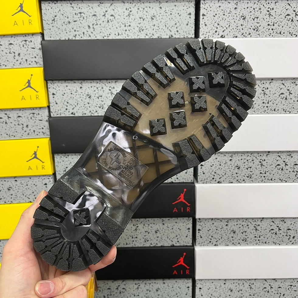 Miniatura: Dr Märtens 1057 Quad Smooth