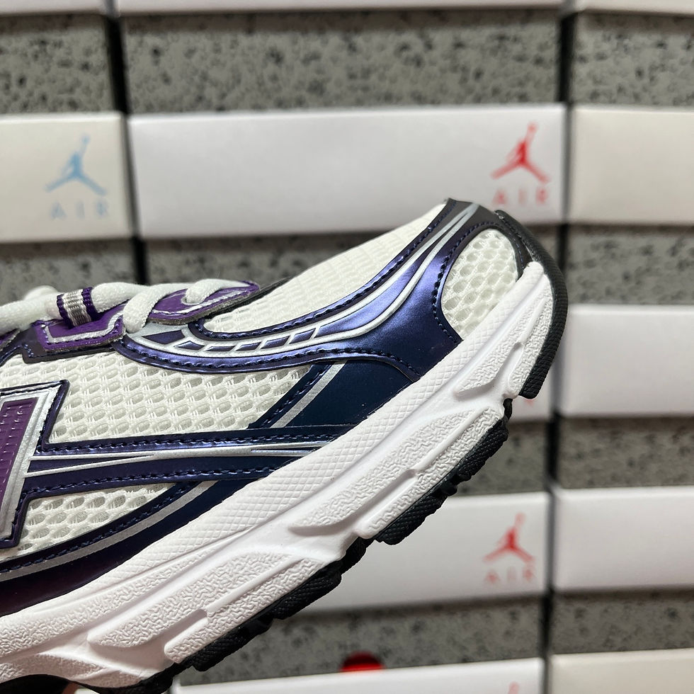 Miniatura: New Balance 740