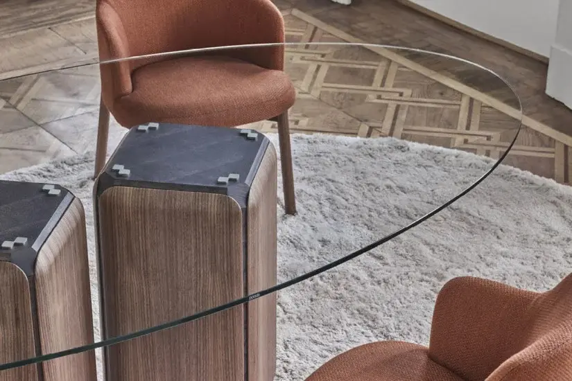 Thumbnail: Bay Table