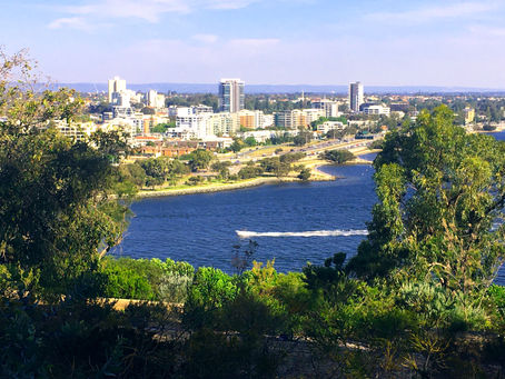 A royal park, and "yeah, nah" vs. "nah,yeah"