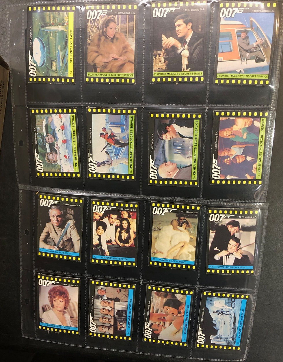 Thumbnail: Monty Gum James Bond 007 Gum Cards