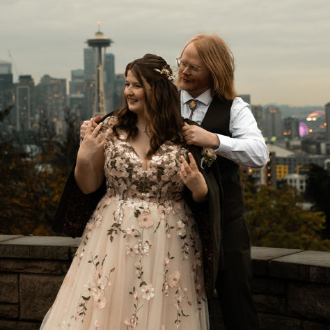 Quintessential Seattle Wedding