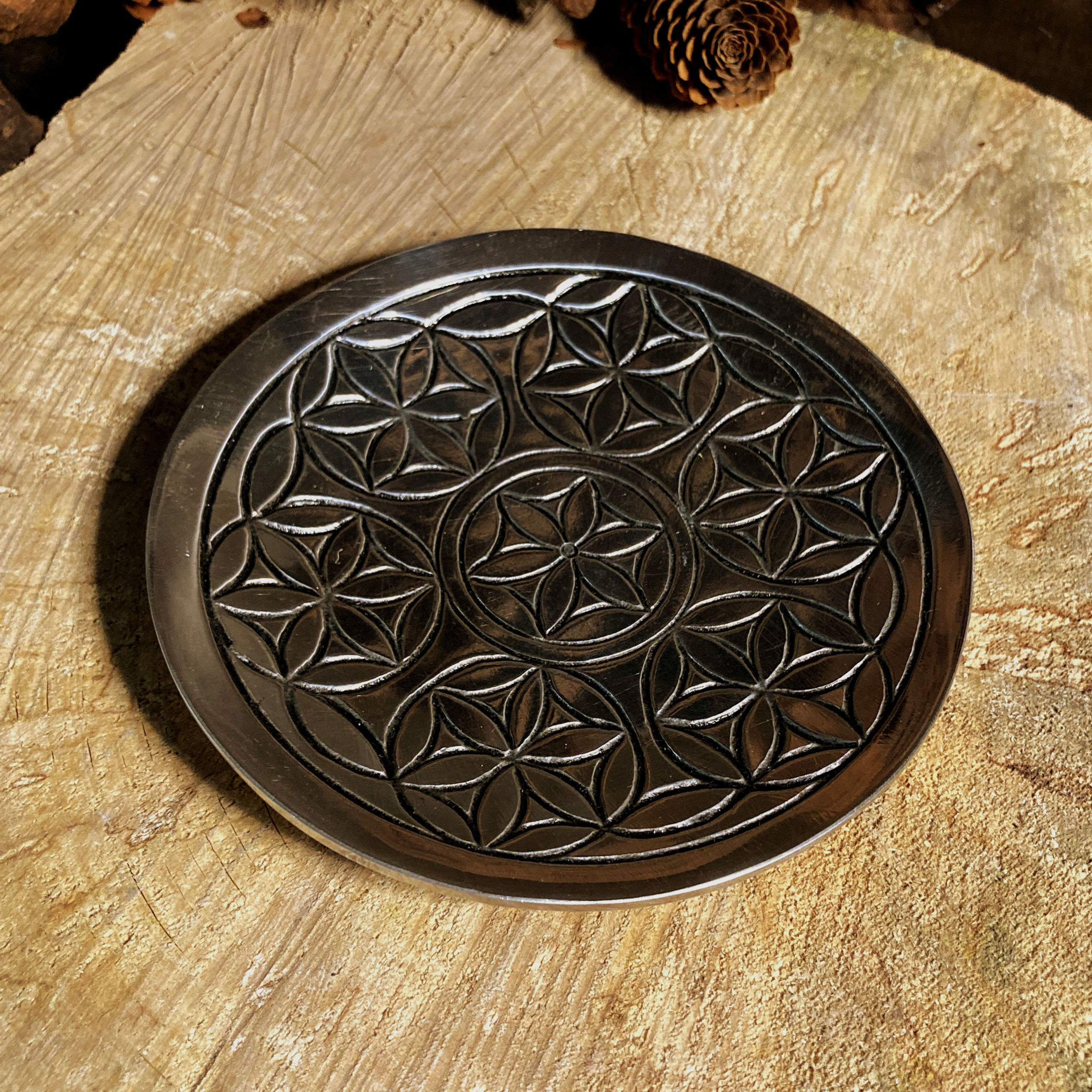 Encensoir fleur de vie en métal