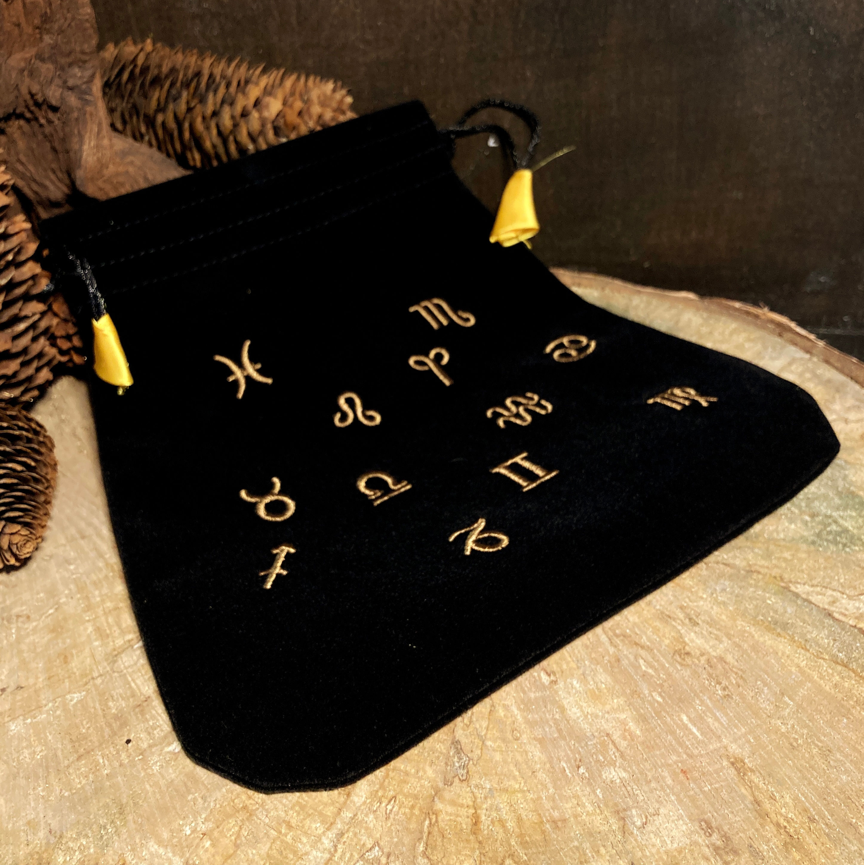 Bourse en velours noir - astro