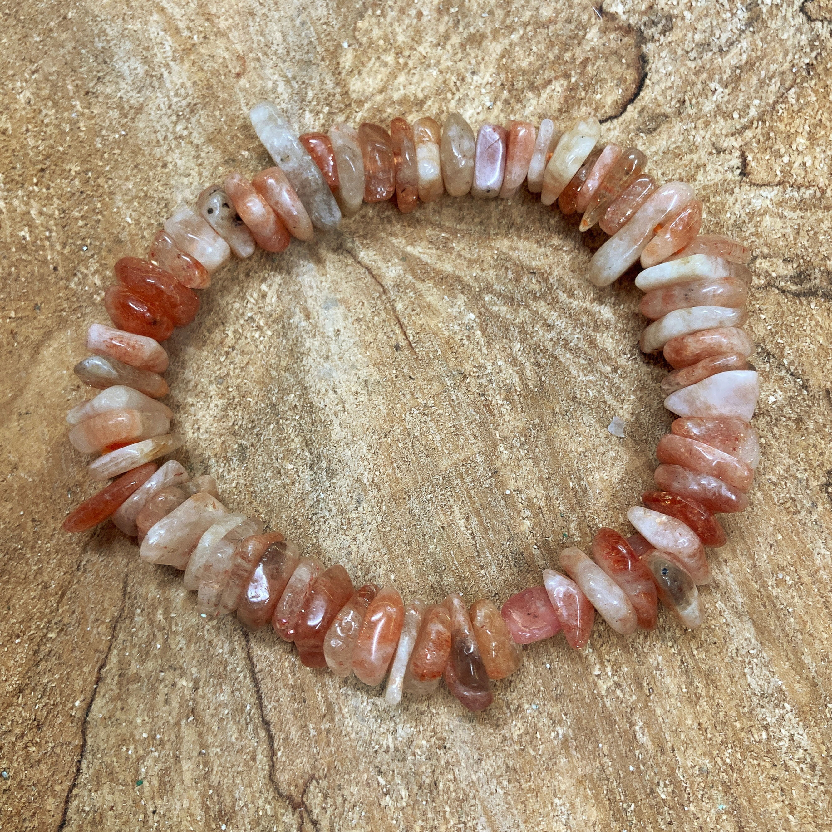 Bracelet baroque - héliolite / « pierre de soleil »