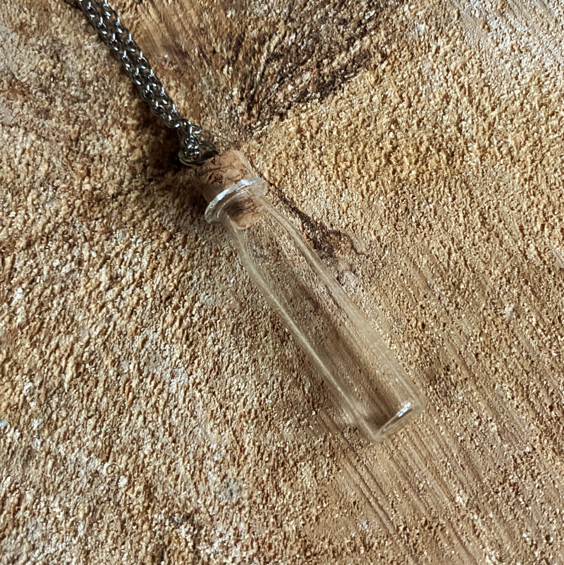 Collier fiole - « chimiste »