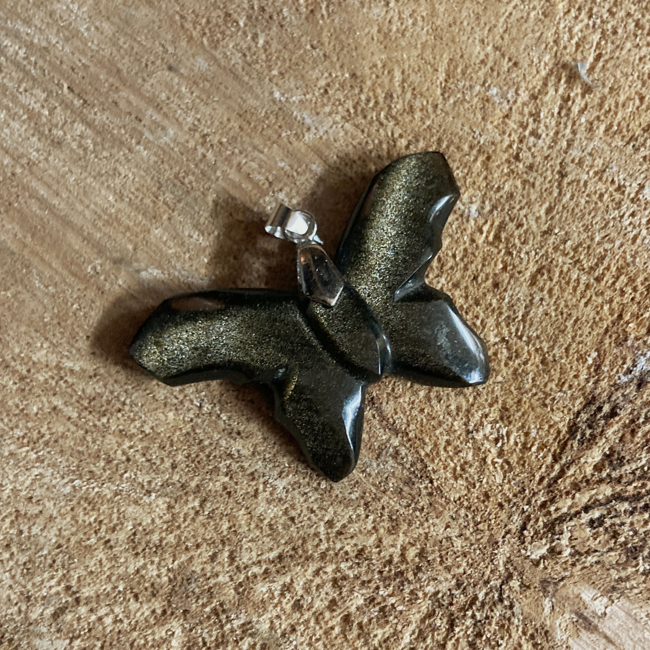 Pendentif - obsidienne dorée - papillon 