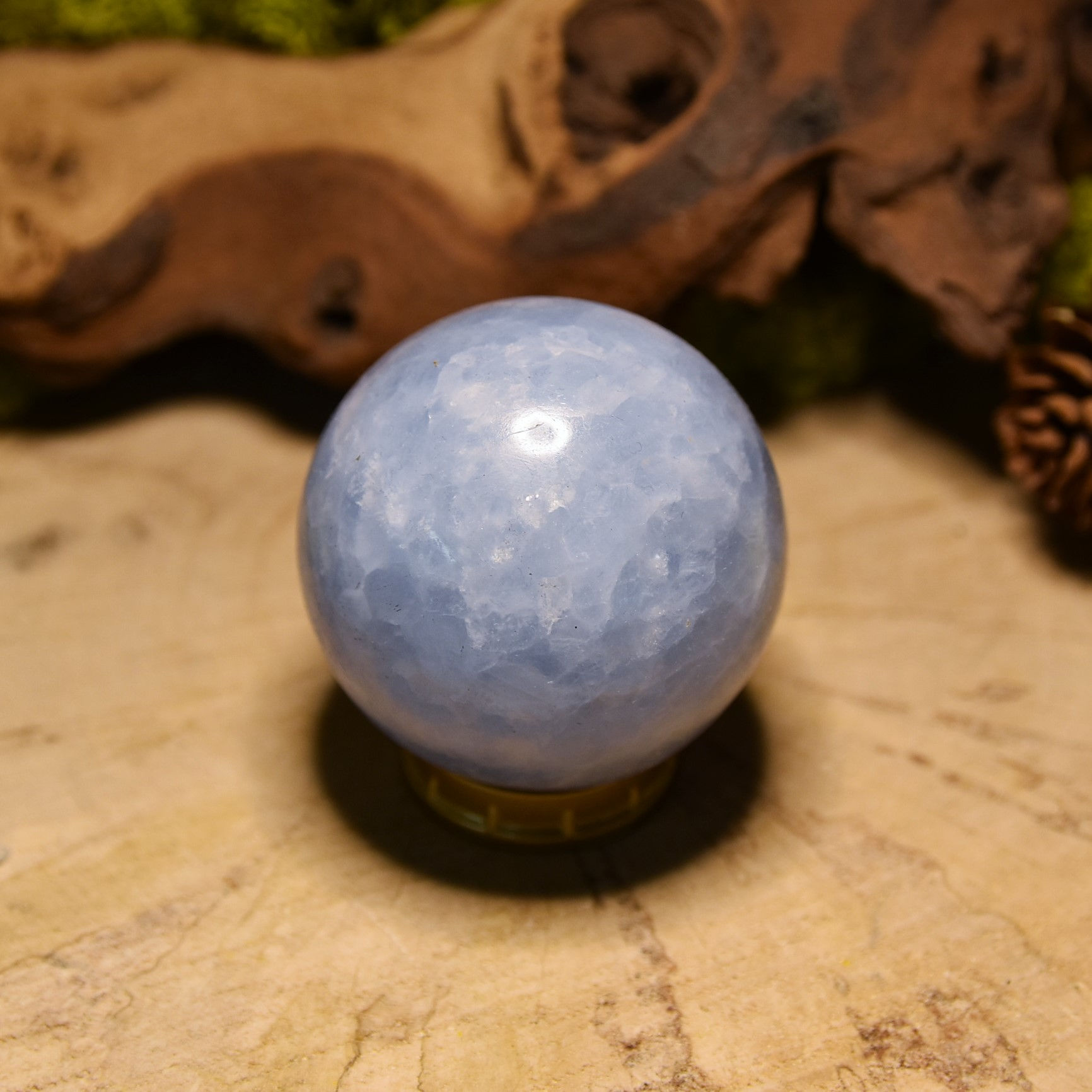 Sphère de Calcite bleue