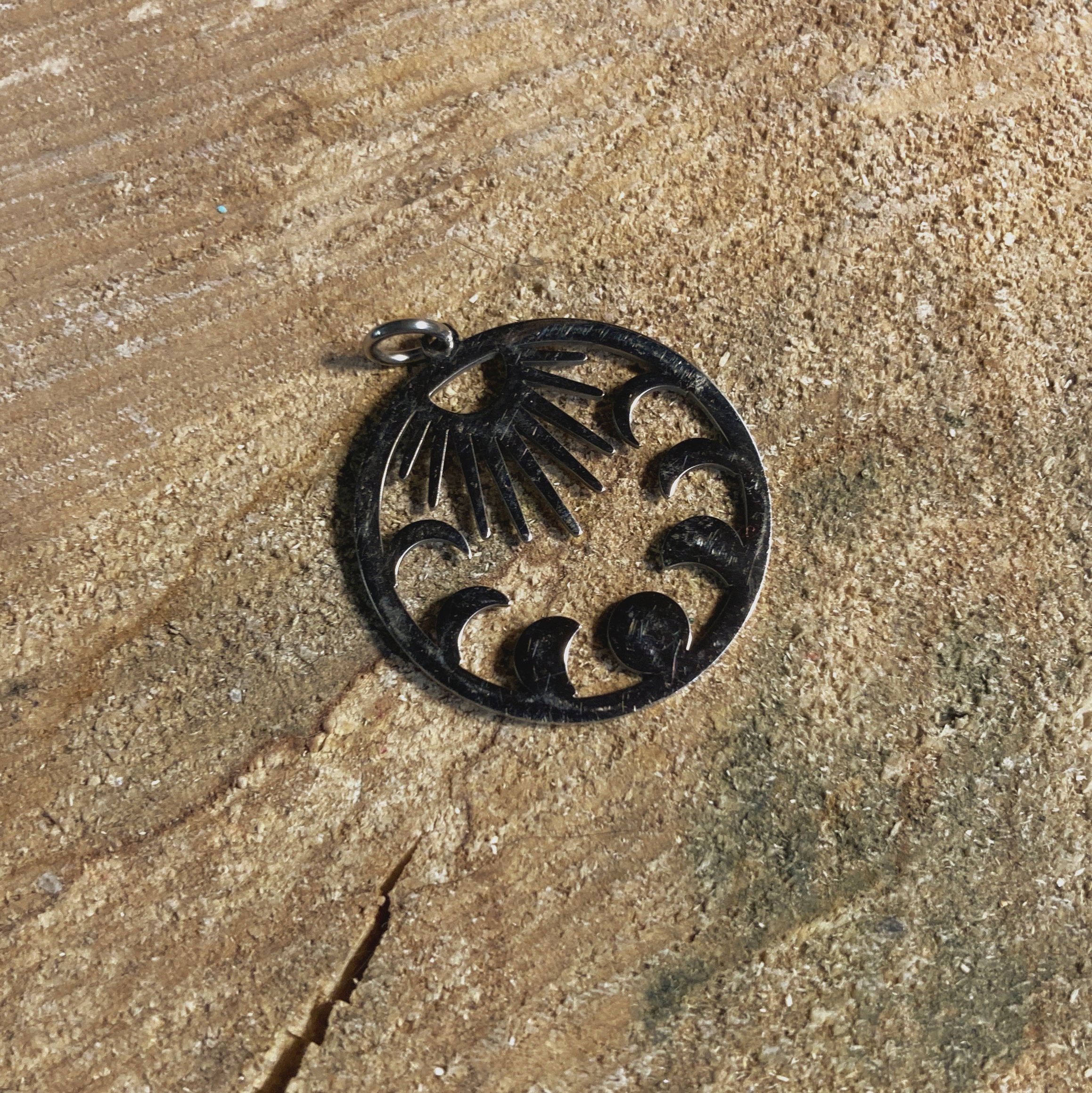 Pendentif : phases lunaires