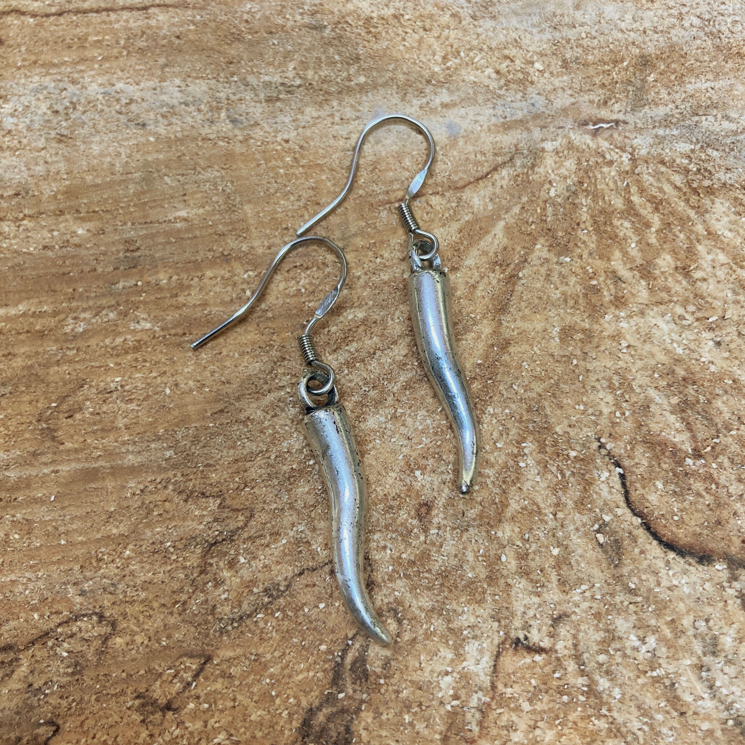 Boucles d'oreilles avec attache en acier inoxydable - corne d'abondance