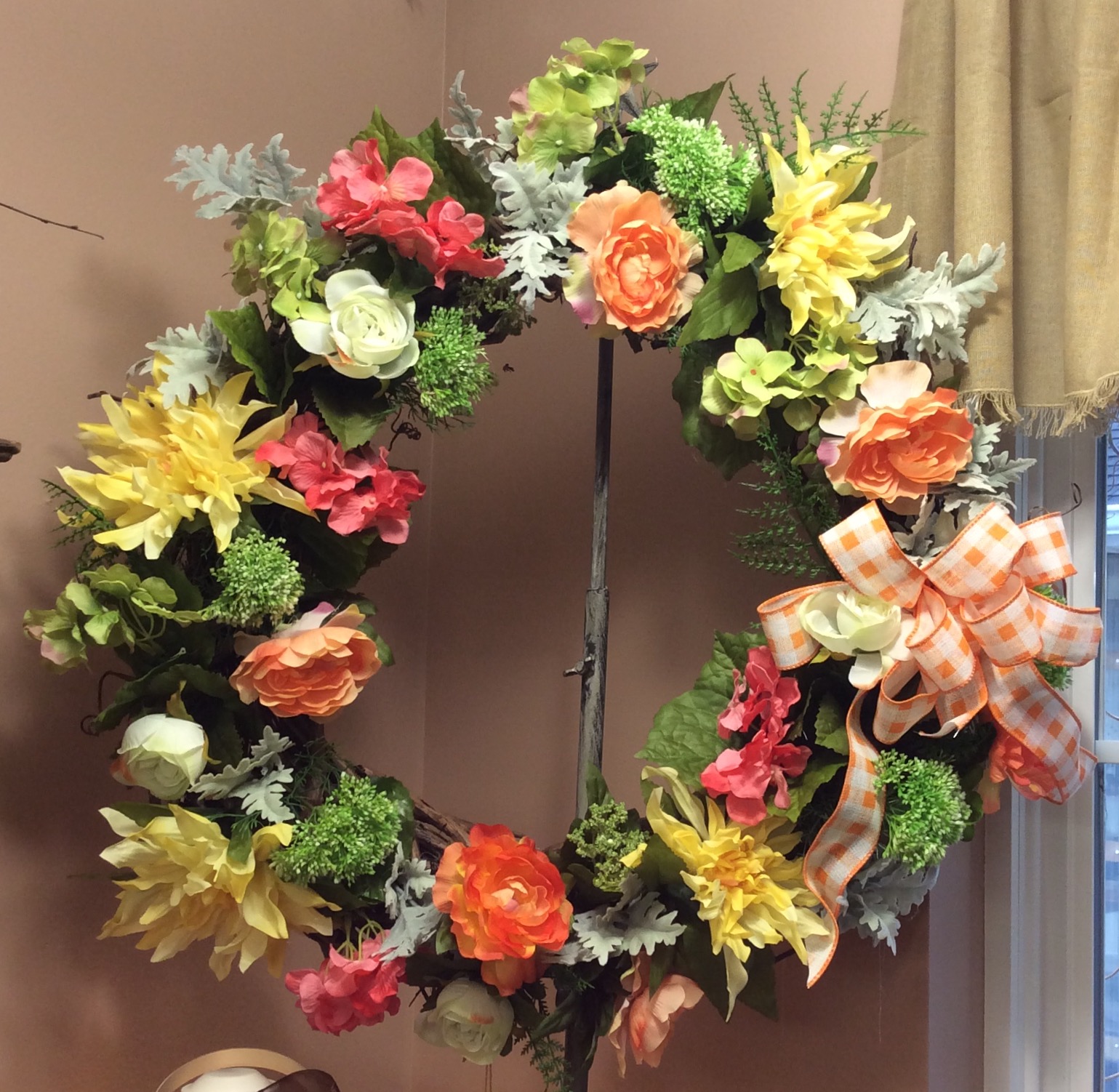 Silk Wreath 25