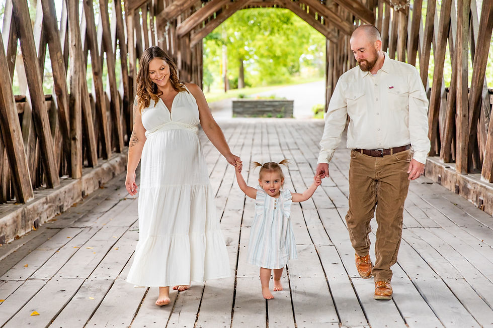 Lily Park, Schoharie, NY Maternity Session.